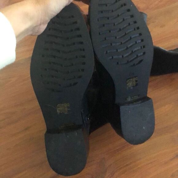 Barney’s New York Black leather chunky rubber heel over the knee boots size 39 - Picture 2 of 5